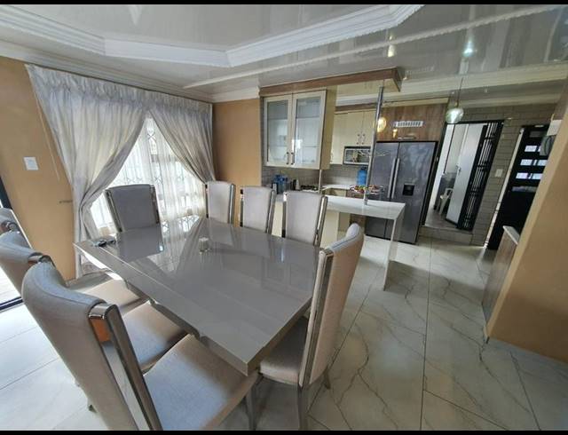 4 BEDROOM HOUSE FOR SALE IN CHANTELLE